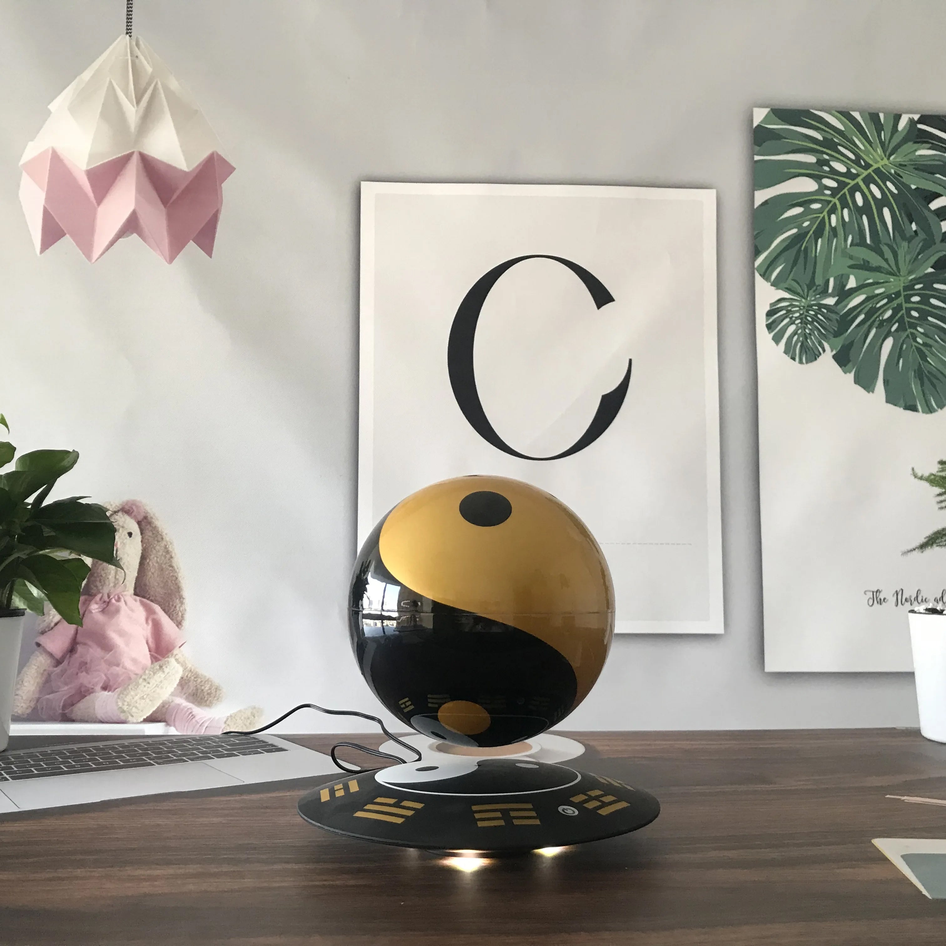floating lamps