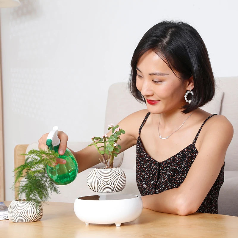 Levitating Garden Pot