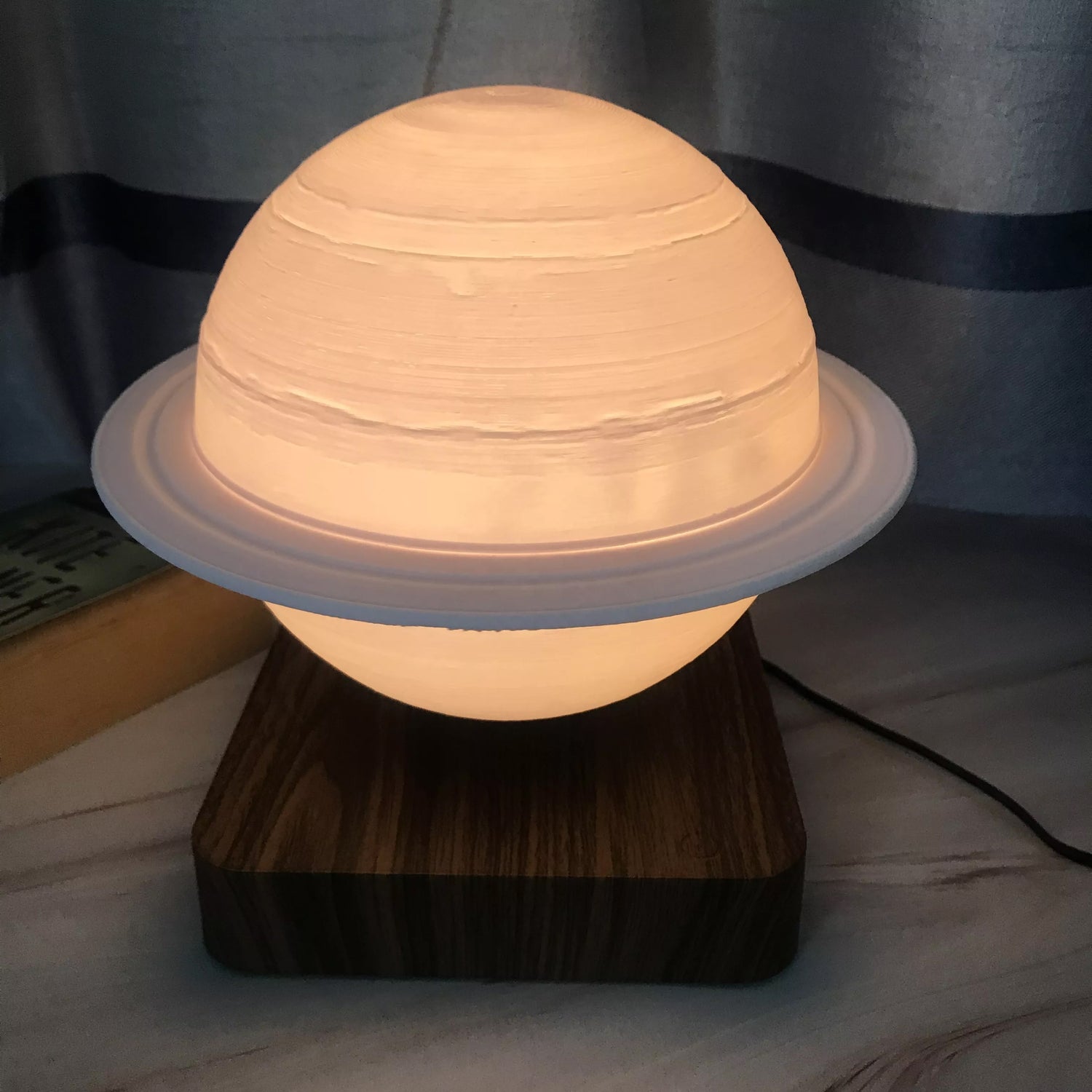 floating moon lamp