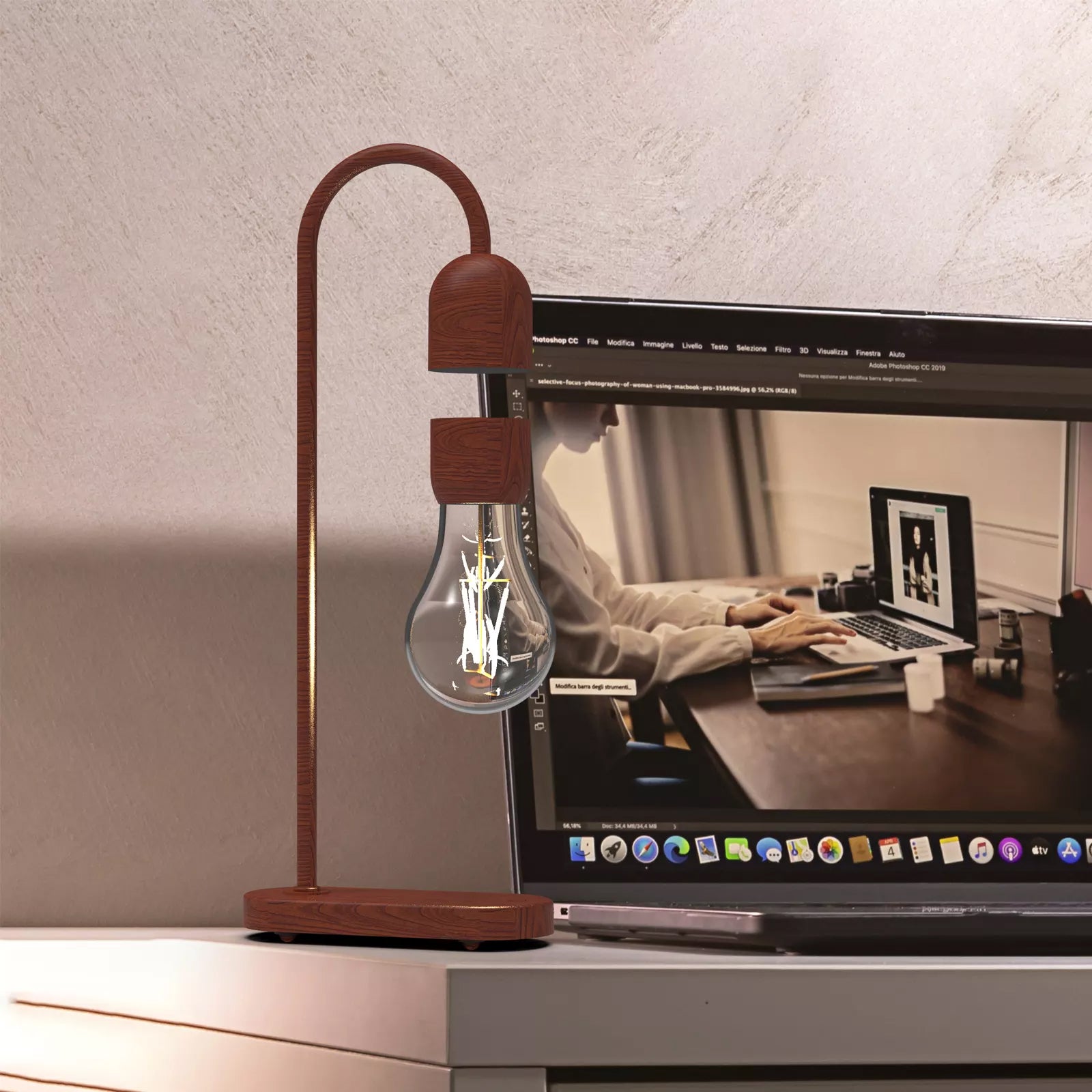 anti gravity fountain lamp